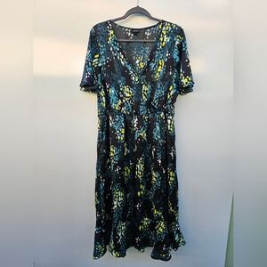 Torrid Black and Yellow Abstract Midi Dress